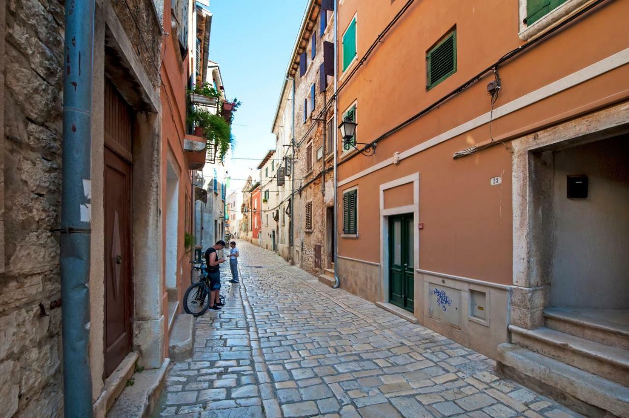 Studio First Row To The Sea Rovinj Exterior foto